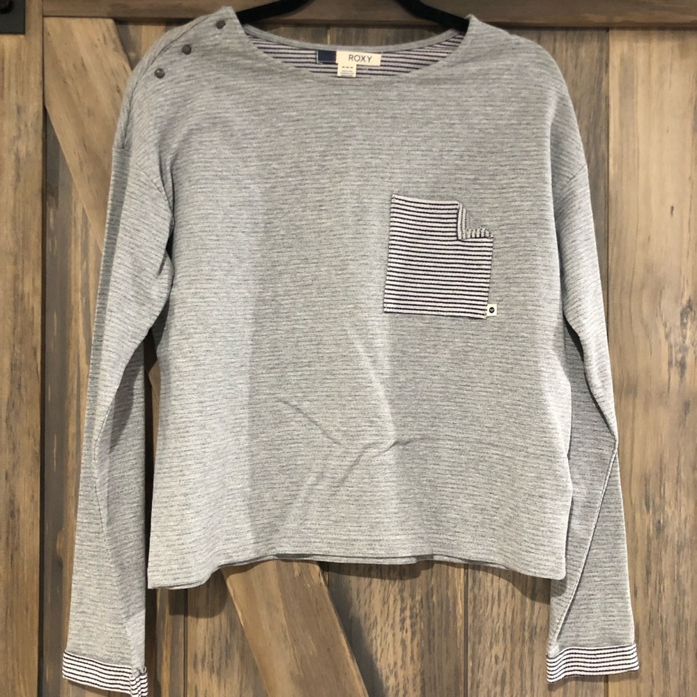 NWOT! Roxy Crop Sweatshirt